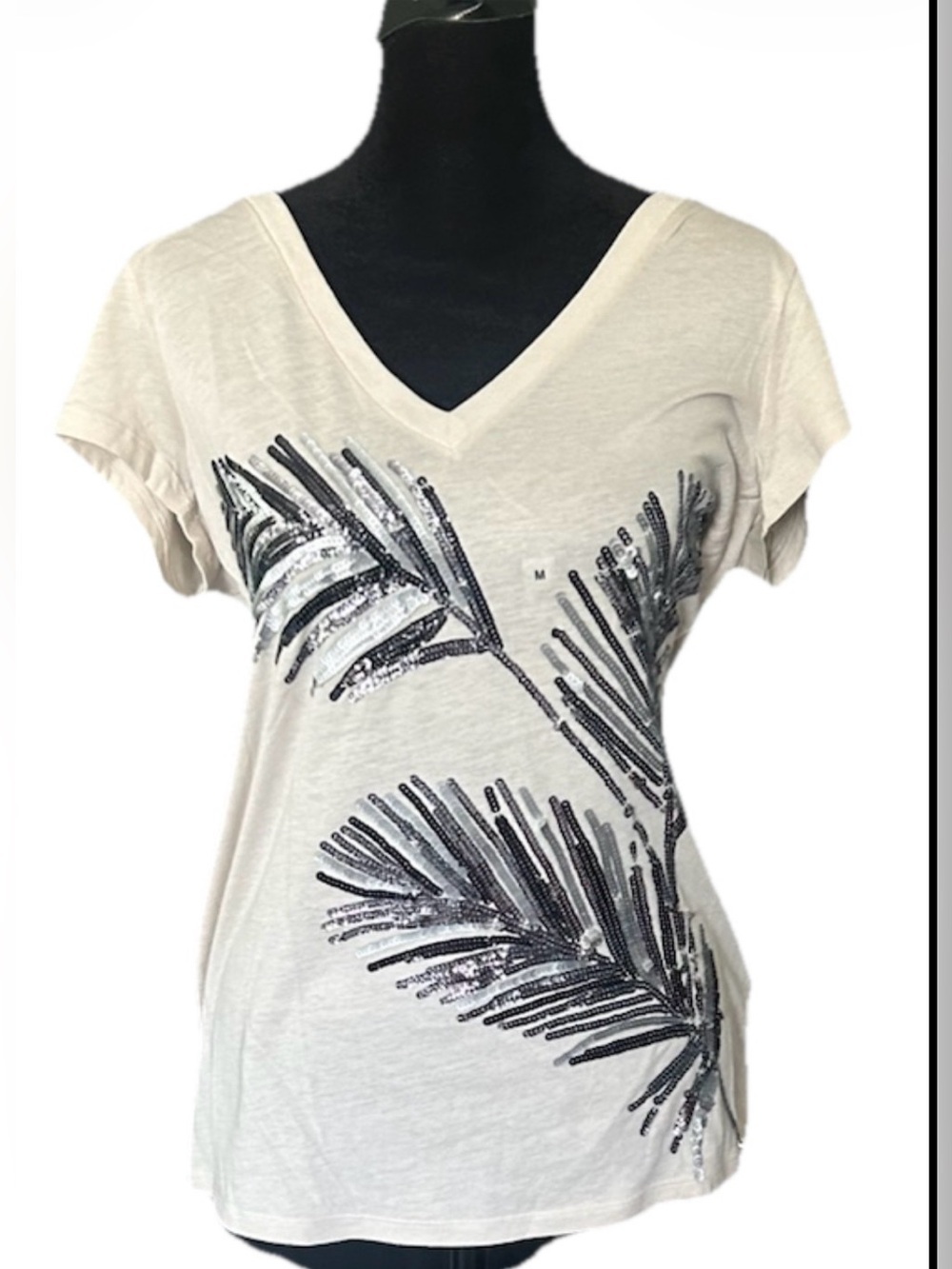 Express Women's Gray Knit Cotton V-Neck Short Sleeve Sequin Graphic Tee M